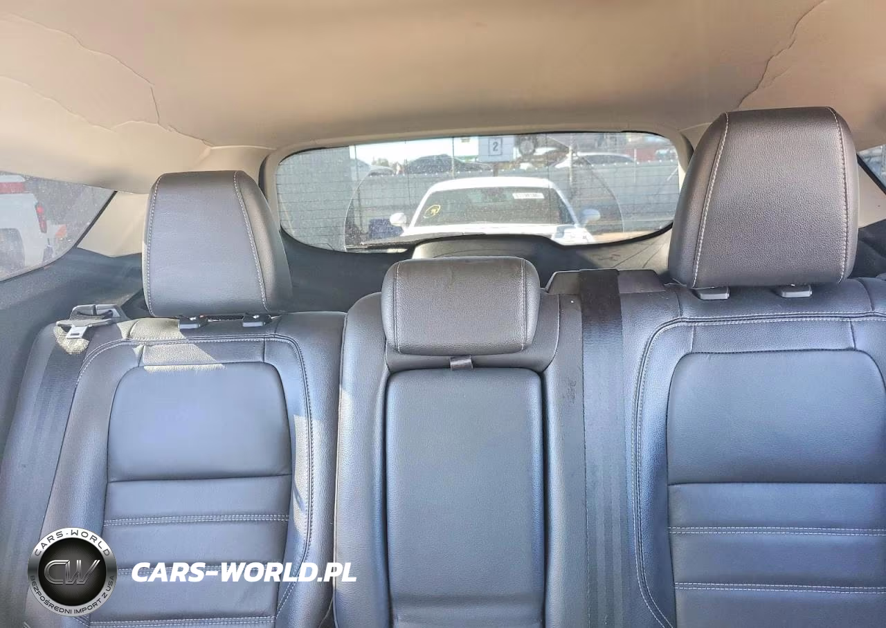 2017 Ford Escape Titanium VIN:1FMCU9J99HUE91249 - 10