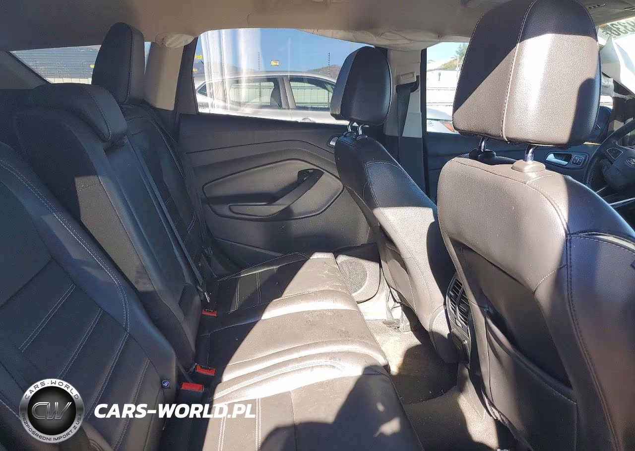 2017 Ford Escape Titanium VIN:1FMCU9J99HUE91249 - 11