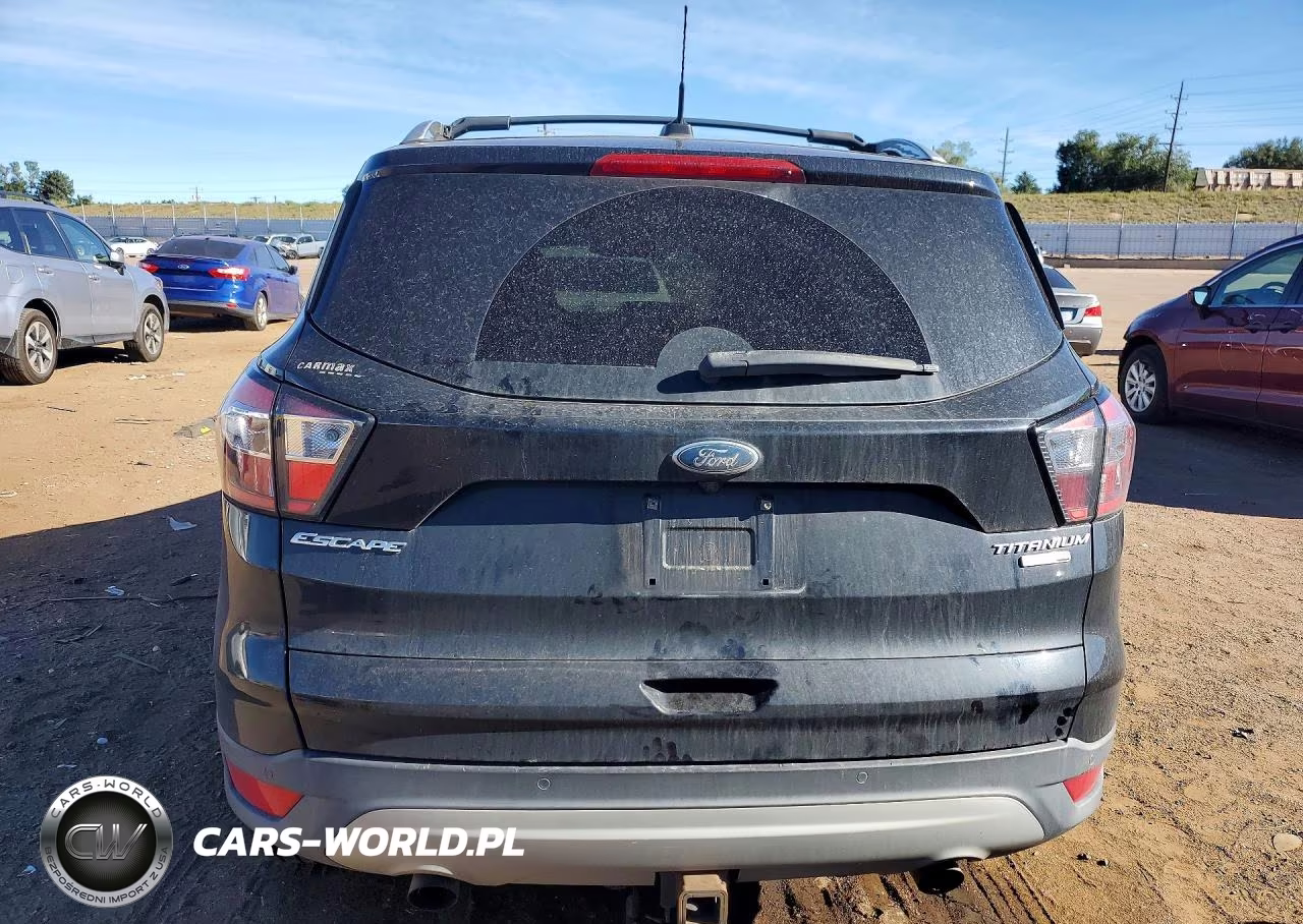 2017 Ford Escape Titanium VIN:1FMCU9J99HUE91249 - 6