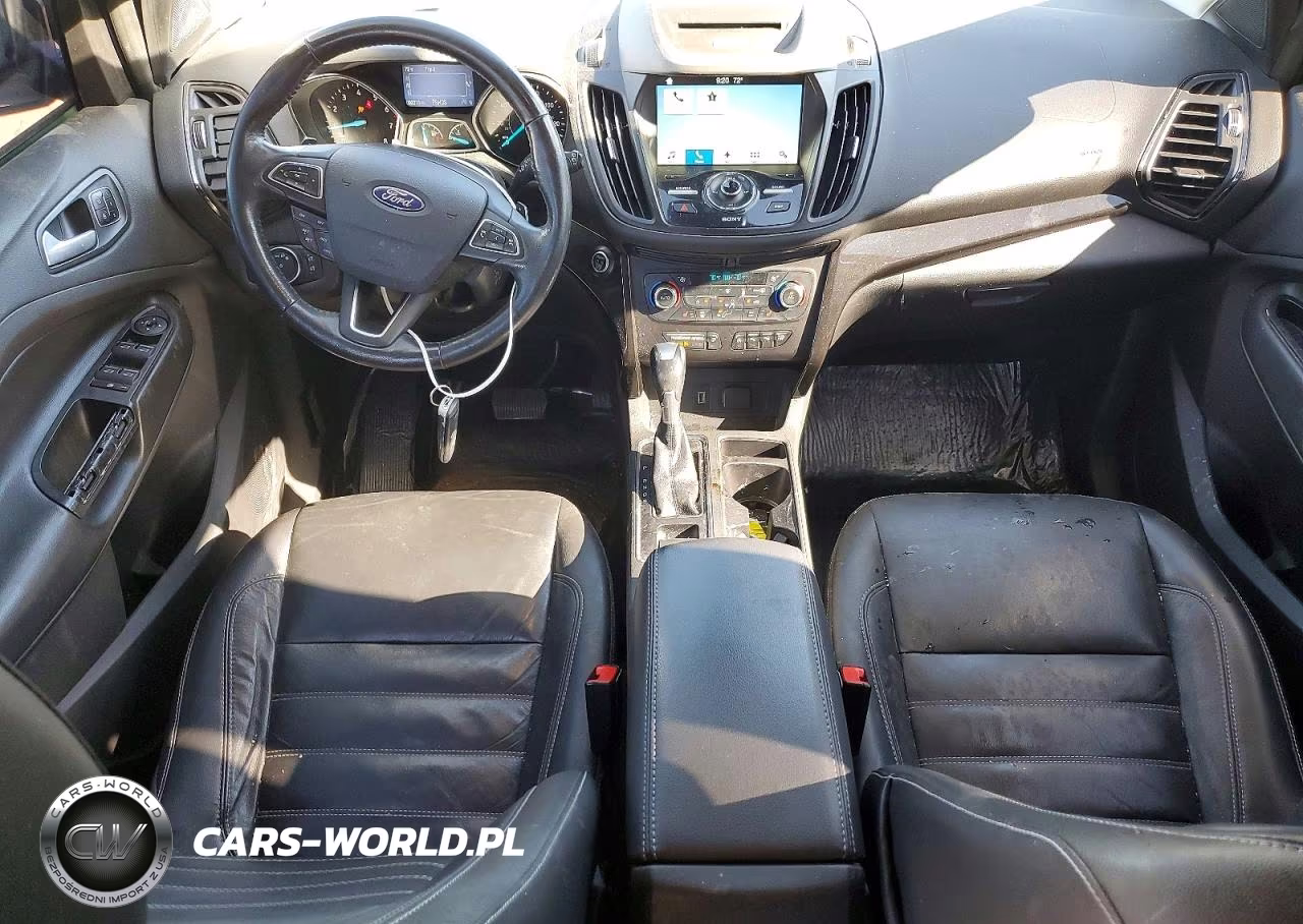 2017 Ford Escape Titanium VIN:1FMCU9J99HUE91249 - 8