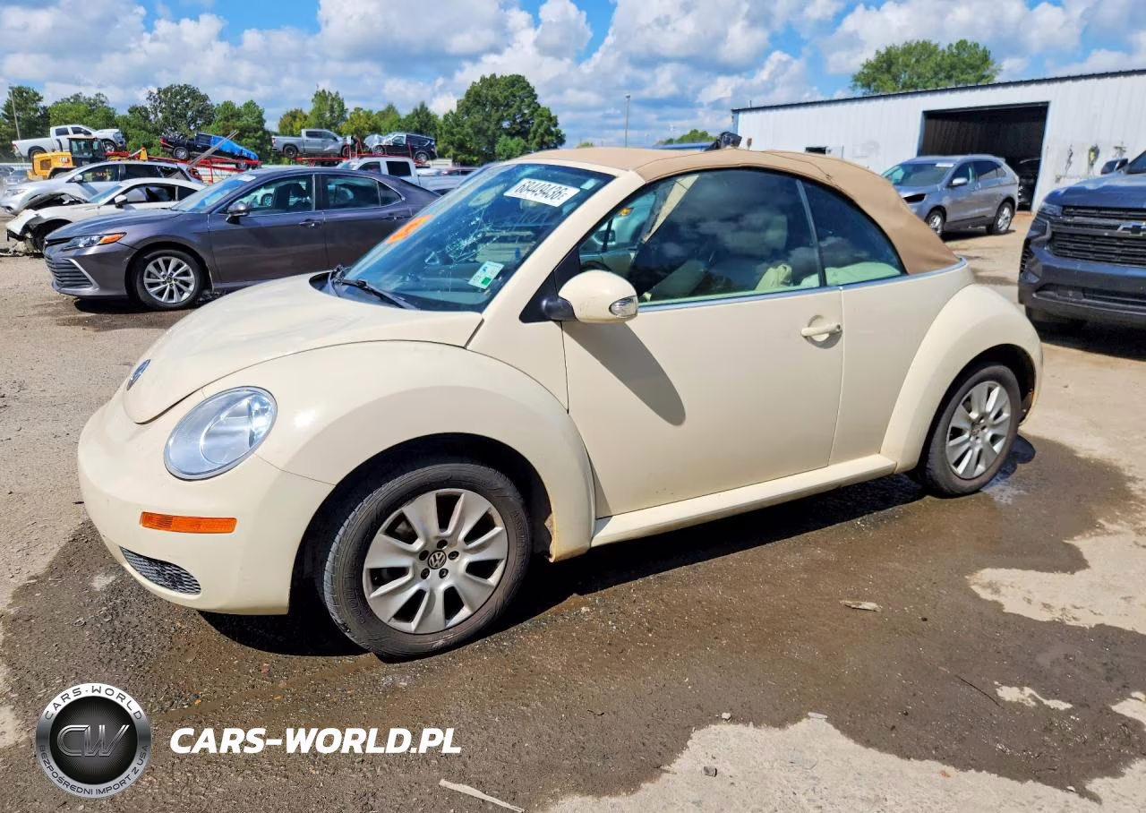 2009 Volkswagen New Beetle S