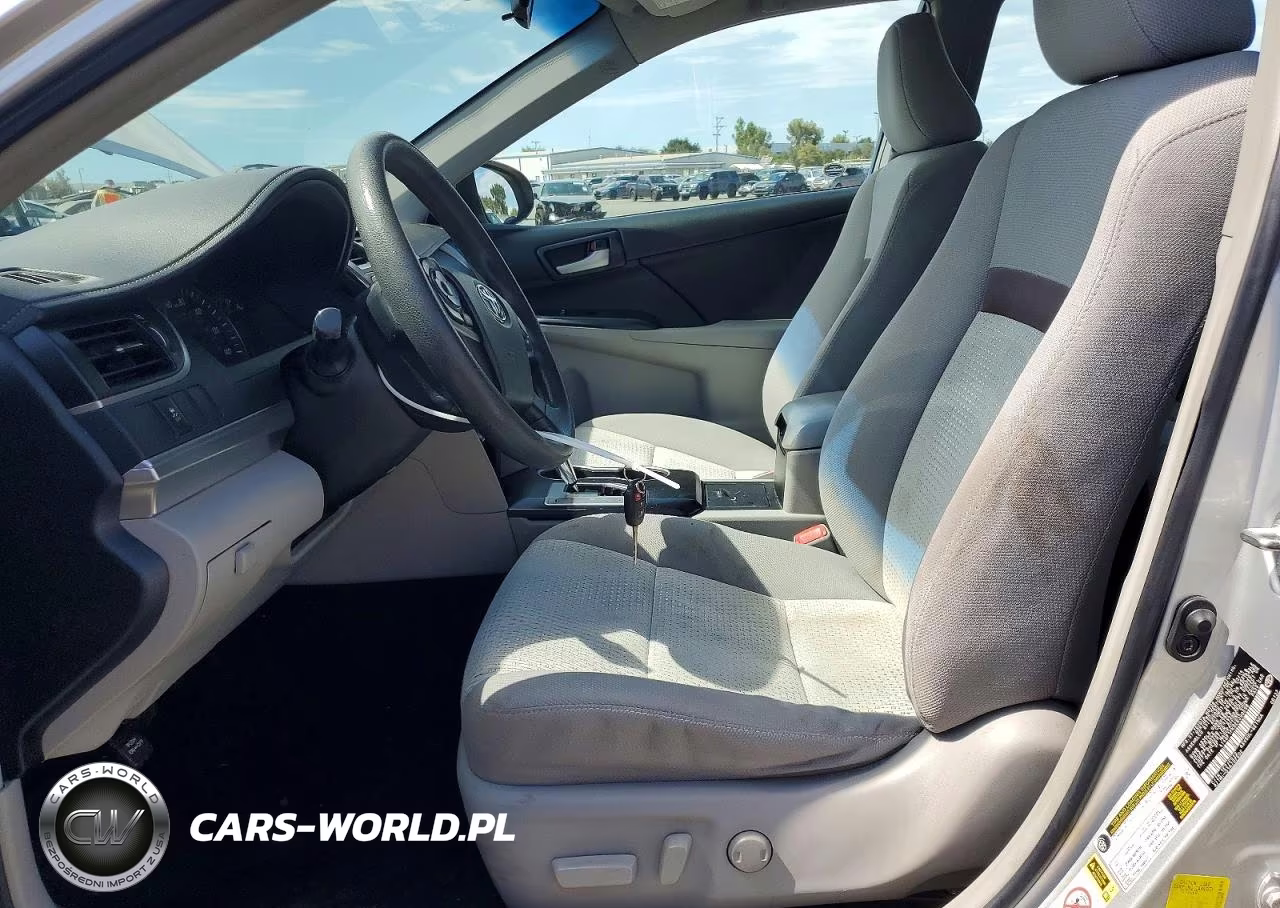 2014 Toyota Camry Le VIN:4T4BF1FK6ER399696 - 7