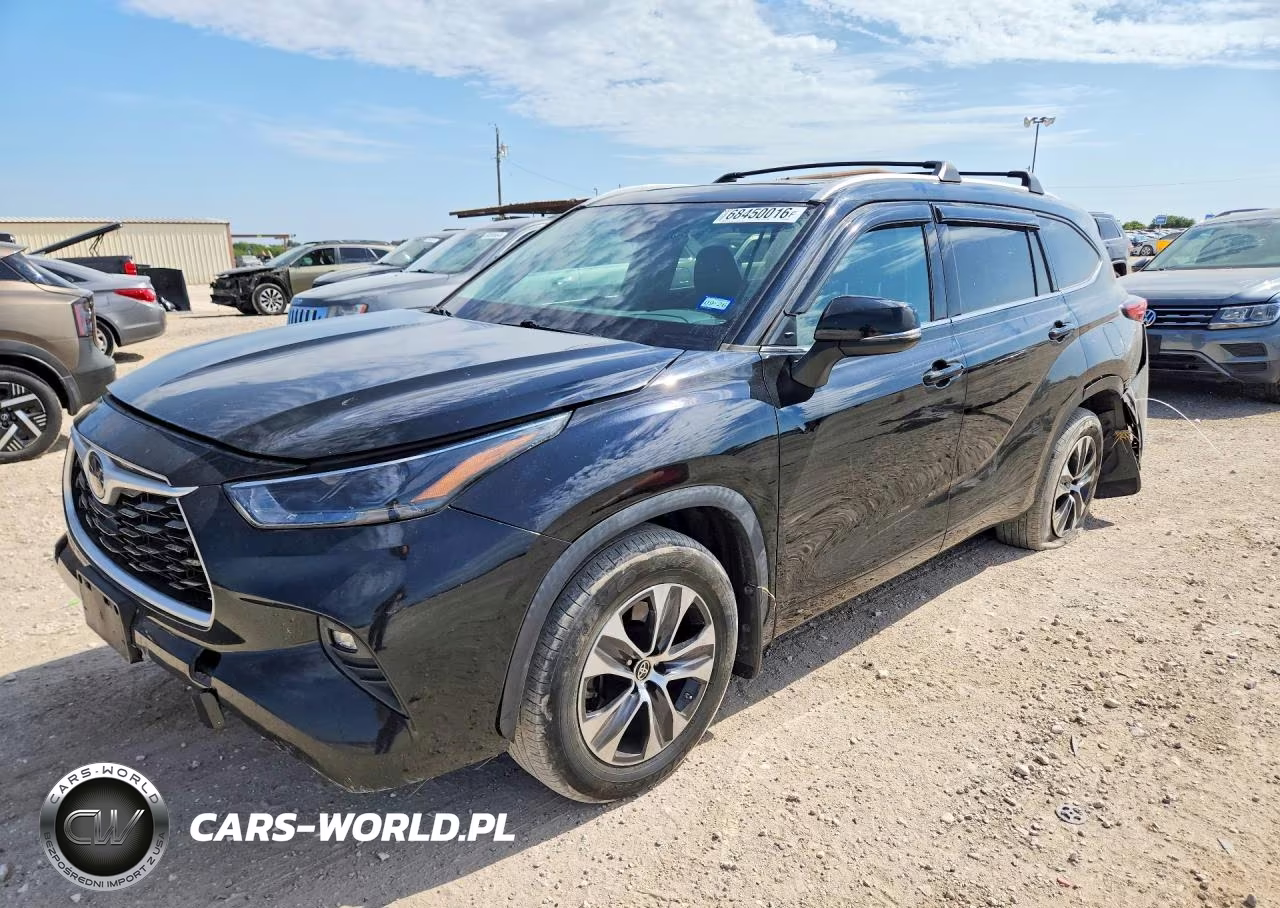 2022 Toyota Highlander Xle