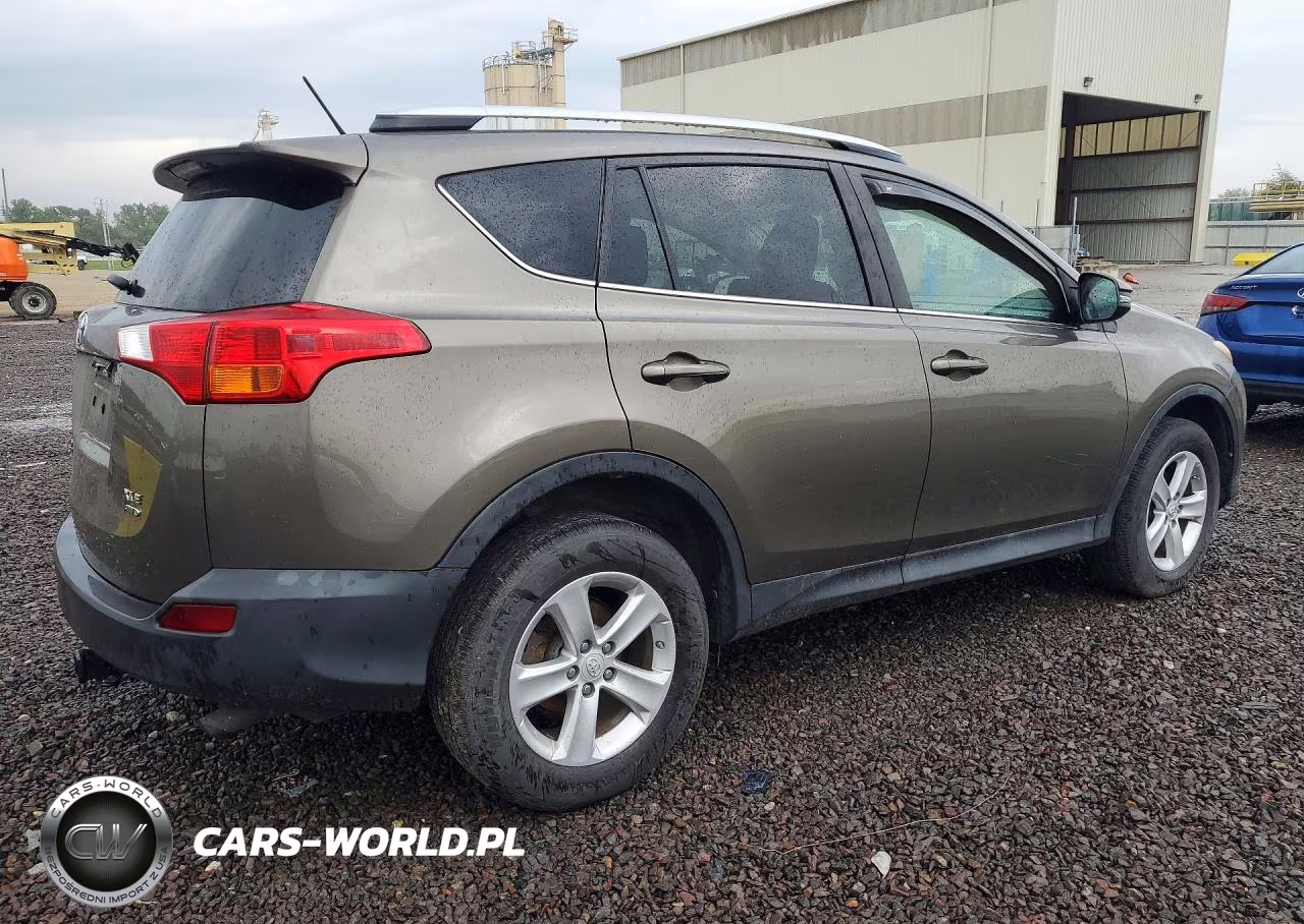 2013 Toyota Rav4 Xle VIN:2T3RFREV2DW097959 - 3