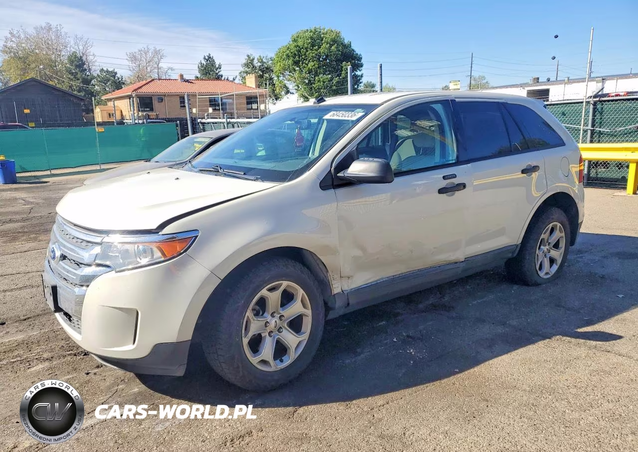 2013 Ford Edge Se