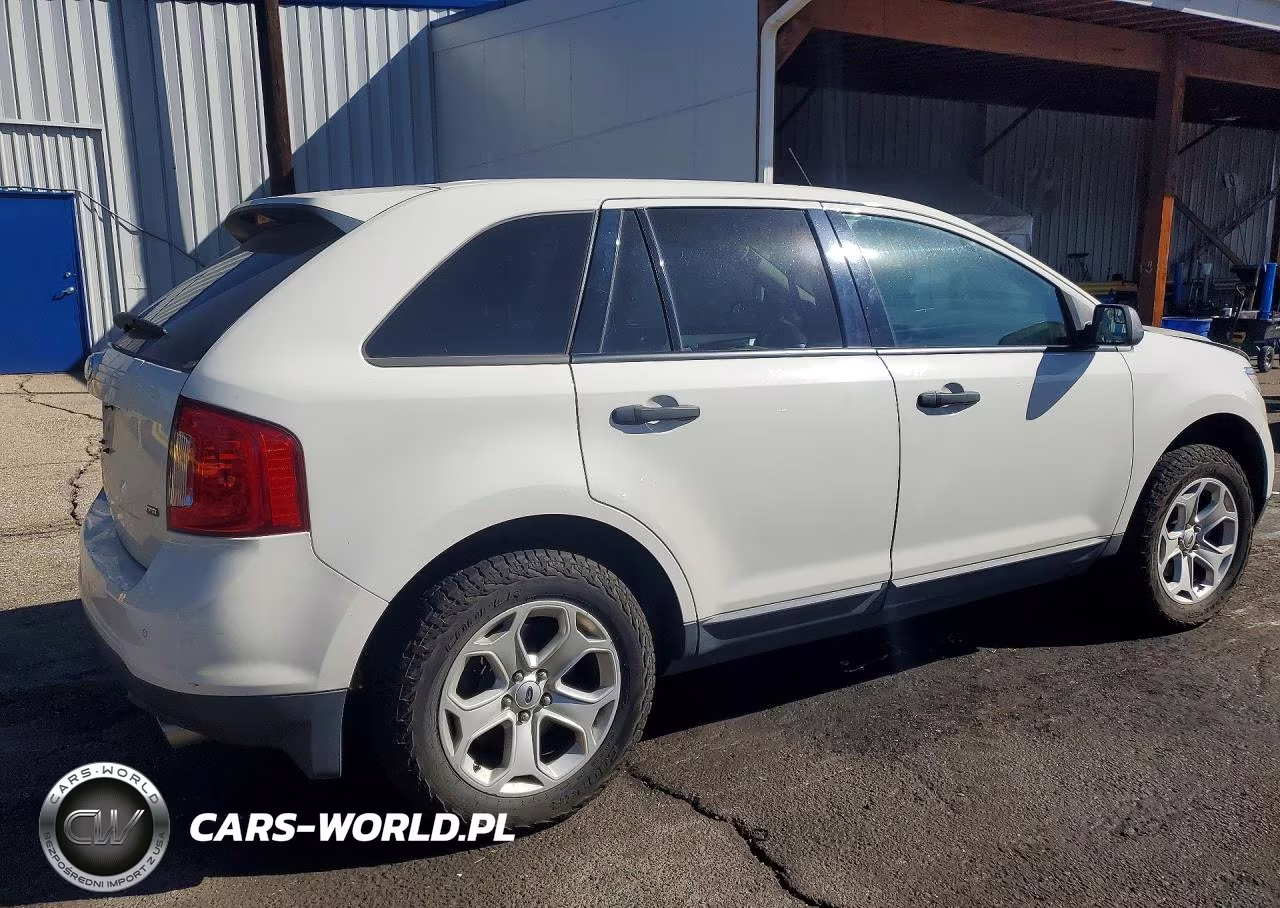 2013 Ford Edge Se VIN:2FMDK4GC1DBB30243 - 3