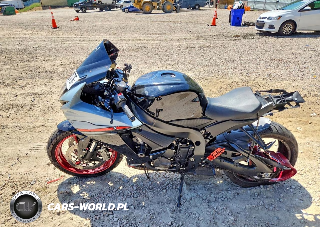 2024 Suzuki Gsx-R600 VIN:JS1GN7FA2R7100320 - 3