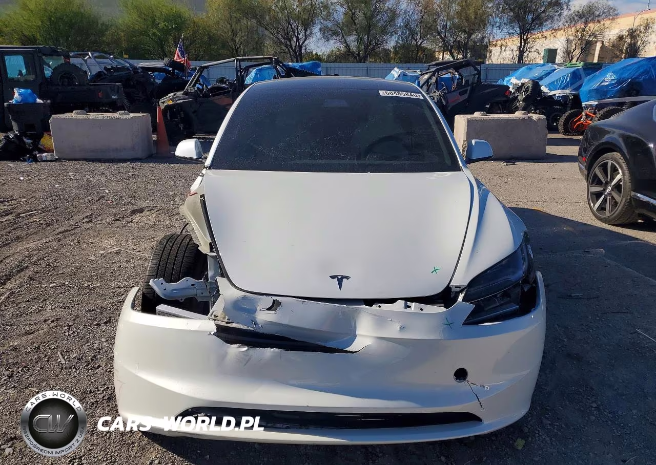2025 Tesla Model 3 VIN:5YJ3E1EA6SF026483 - 5