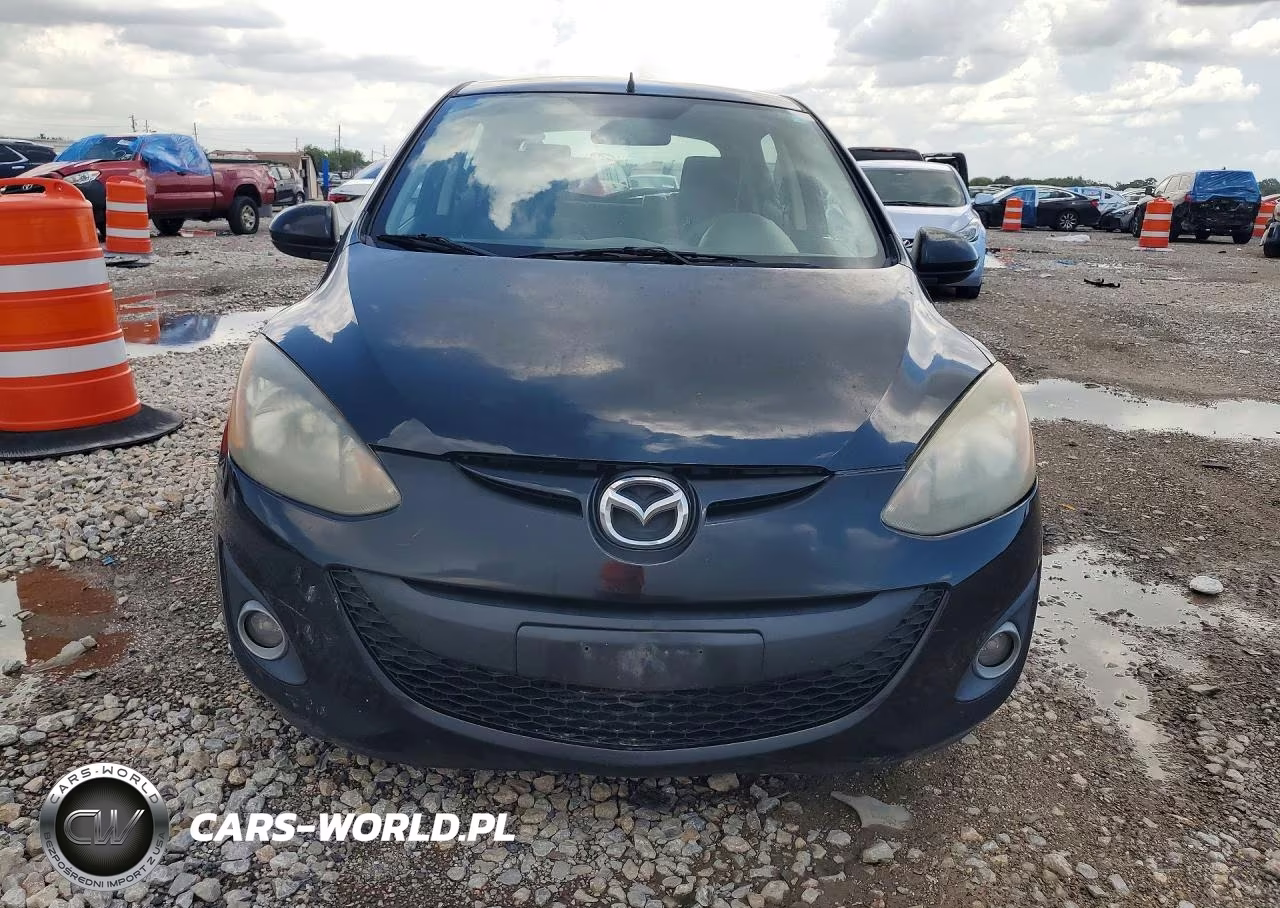 2014 Mazda Mazda2 Touring VIN:JM1DE1LY7E0175797 - 5