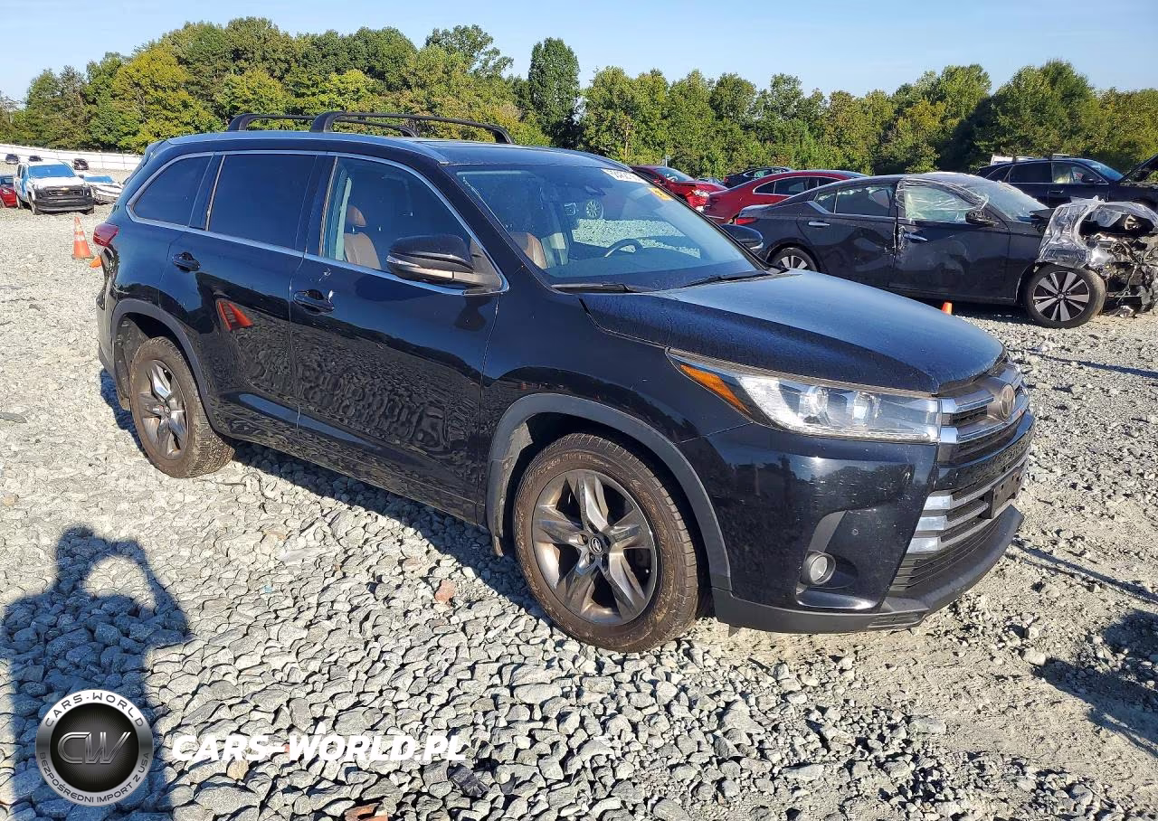 2017 Toyota Highlander Limited Platinum VIN:5TDDZRFH0HS358183 - 4