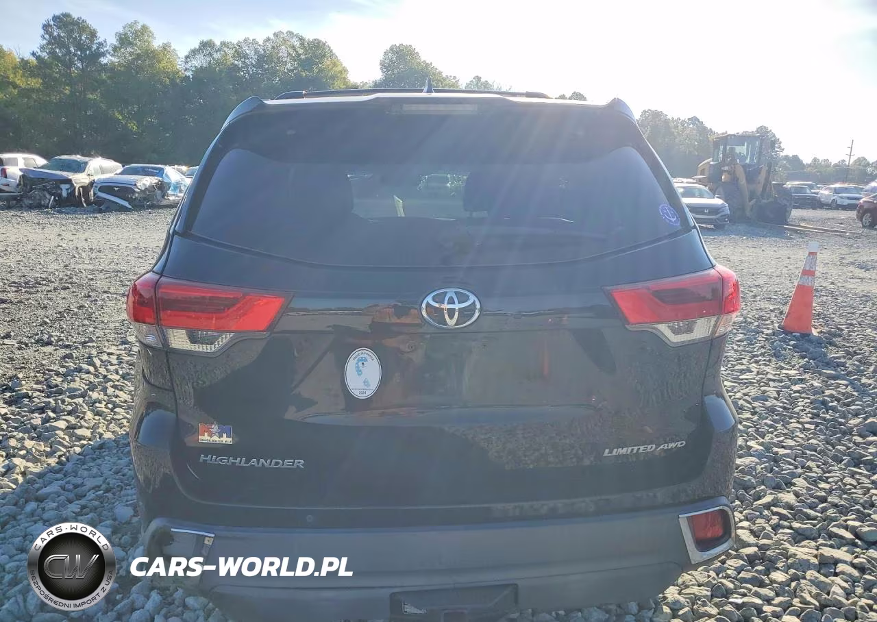 2017 Toyota Highlander Limited Platinum VIN:5TDDZRFH0HS358183 - 6