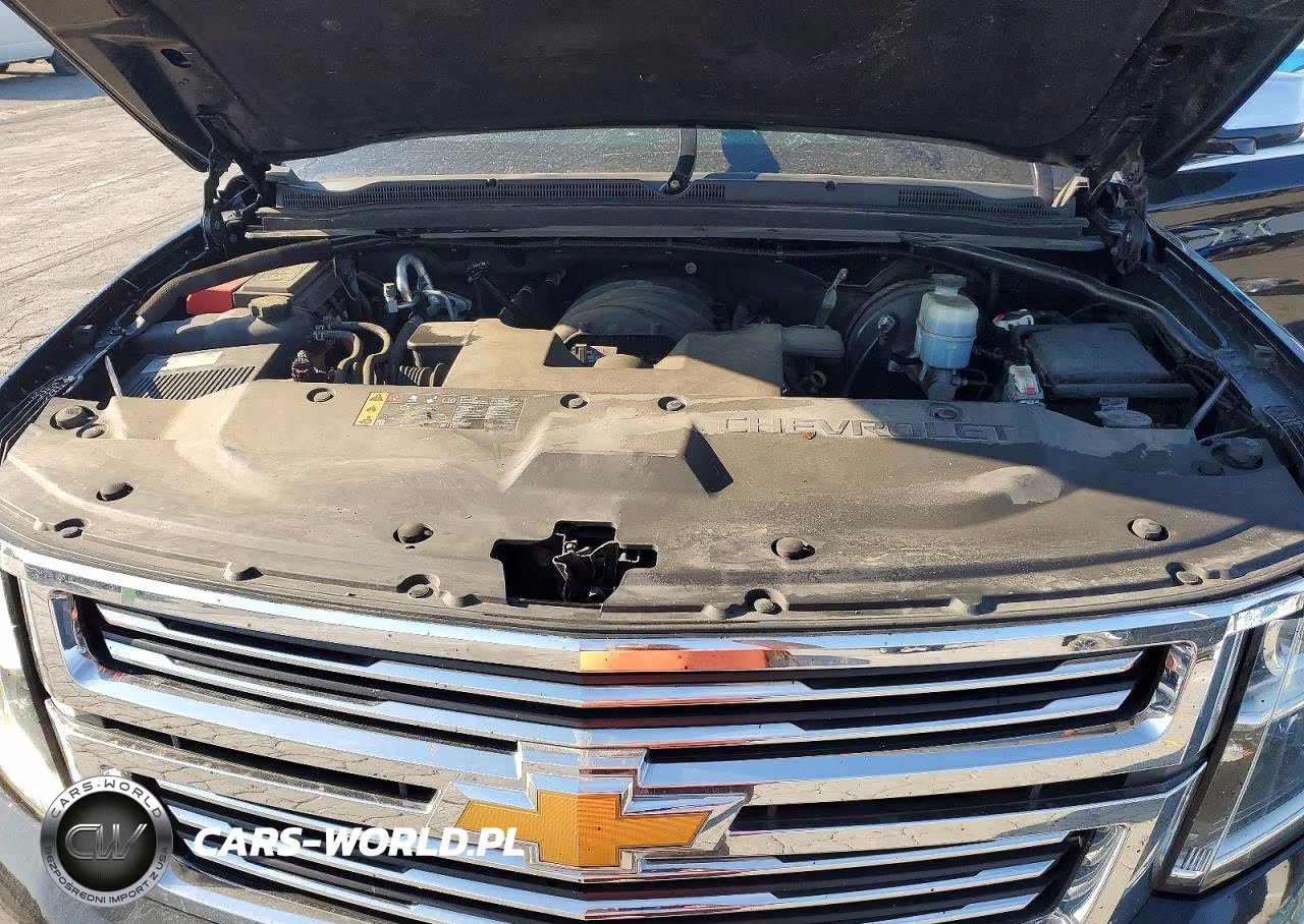 2020 Chevrolet Suburban K1500 Premier VIN:1GNSKJKC1LR131994 - 12