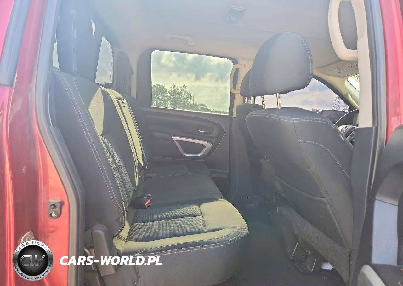 2018 Nissan Titan S VIN:1N6AA1EJ5JN501640 - 10