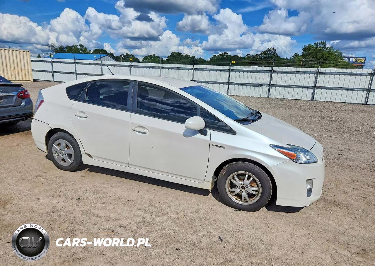 2010 Toyota Prius Iii VIN:JTDKN3DU9A5085689 - 4