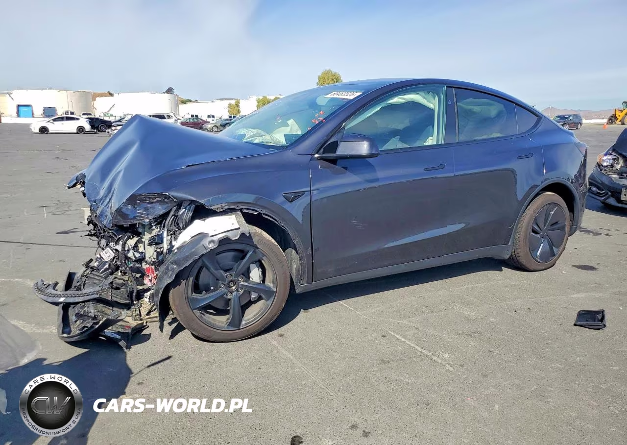 2026 Tesla Model Y VIN:7SAYGDEE2TF461204 - 1