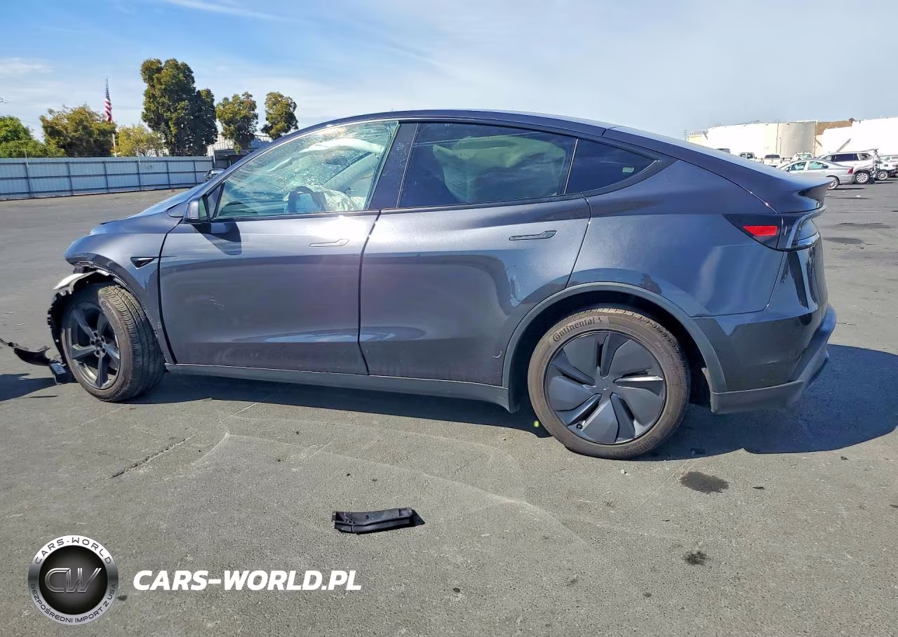 2026 Tesla Model Y VIN:7SAYGDEE2TF461204 - 2