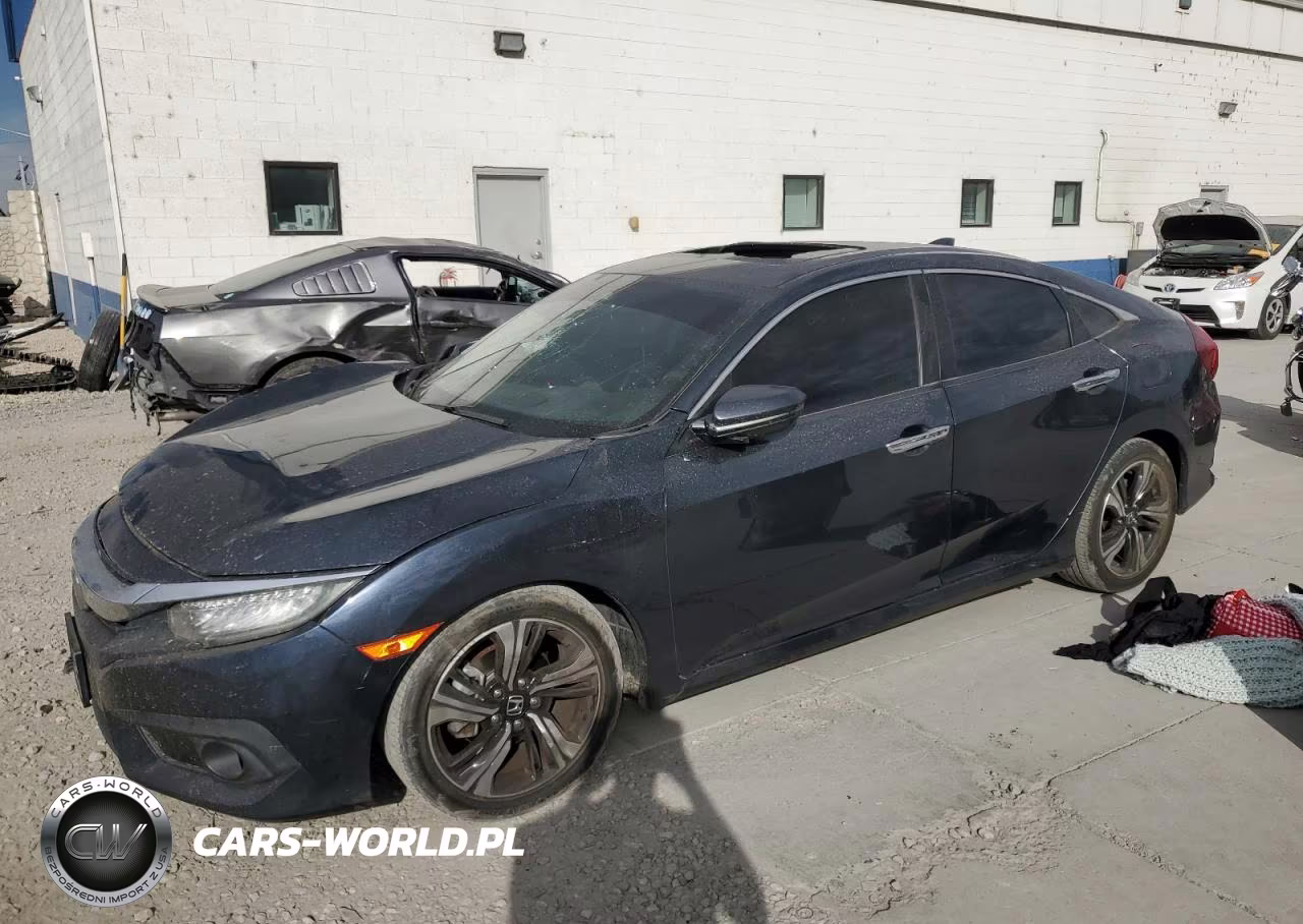 2016 Honda Civic Touring