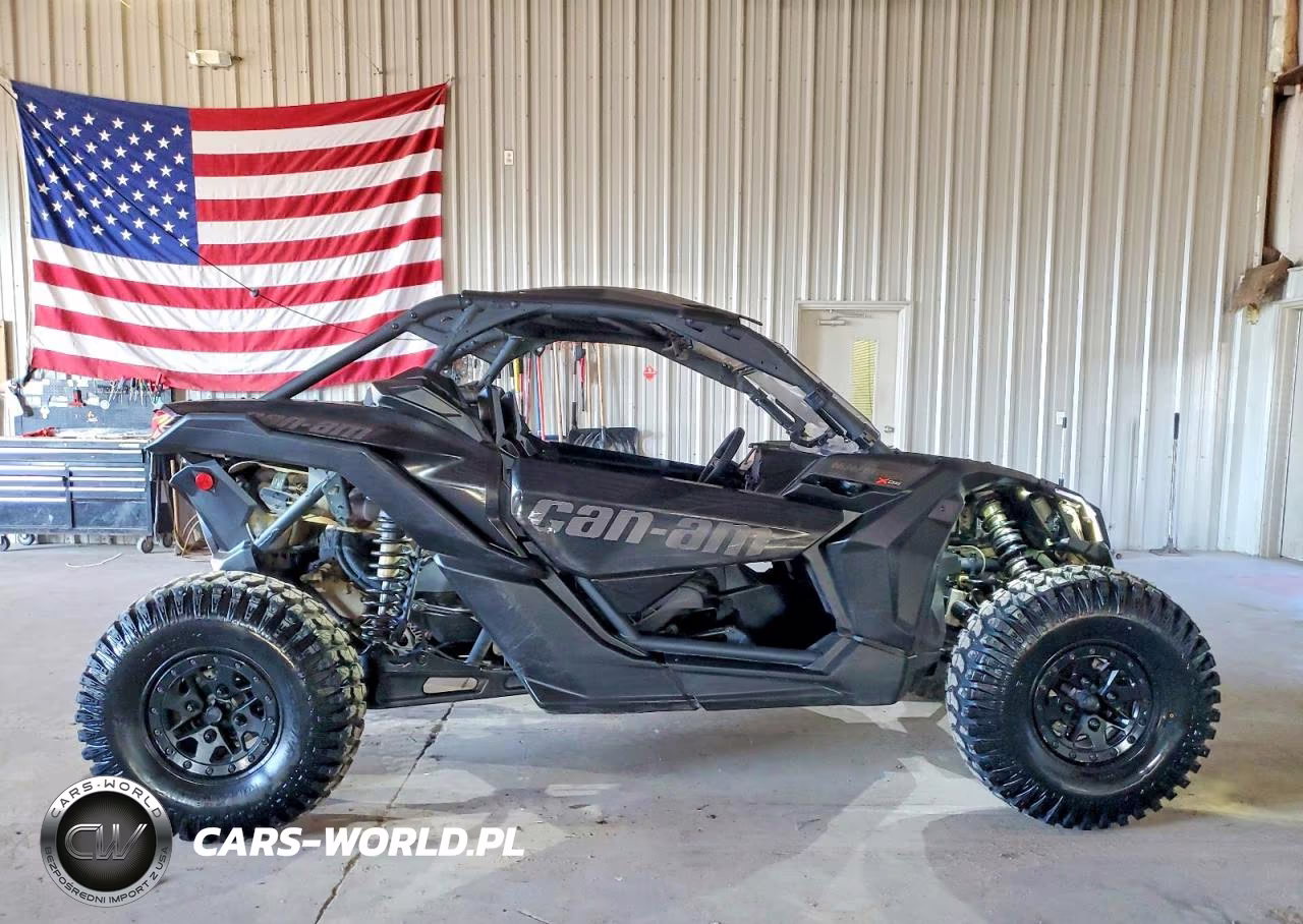 2024 Can-Am Maverick X3 X Ds Turbo Rr VIN:3JBVDAV49RE000467 - 9