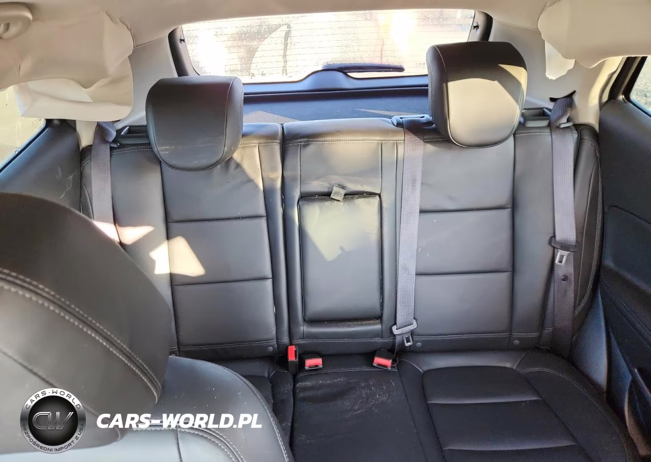2019 Buick Encore Essence VIN:KL4CJGSM7KB759216 - 10