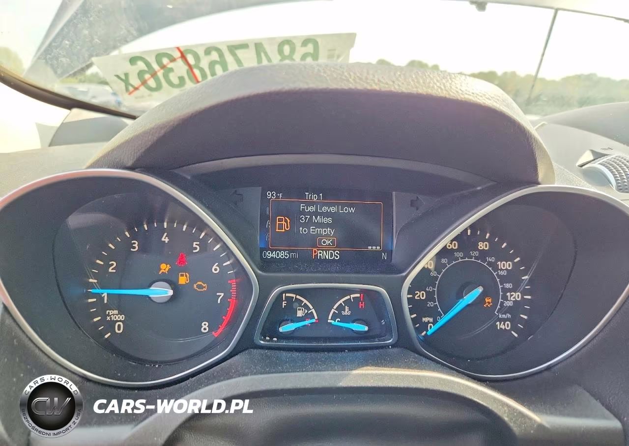 2019 Ford Escape Se VIN:1FMCU9GD2KUC34310 - 9