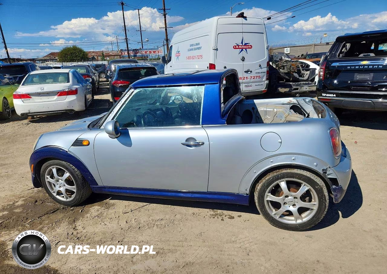 2008 Mini Cooper VIN:WMWMF33568TT66206 - 2