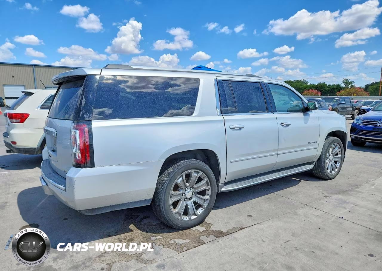 2016 GMC Yukon Xl Denali VIN:1GKS2HKJ4GR187213 - 3