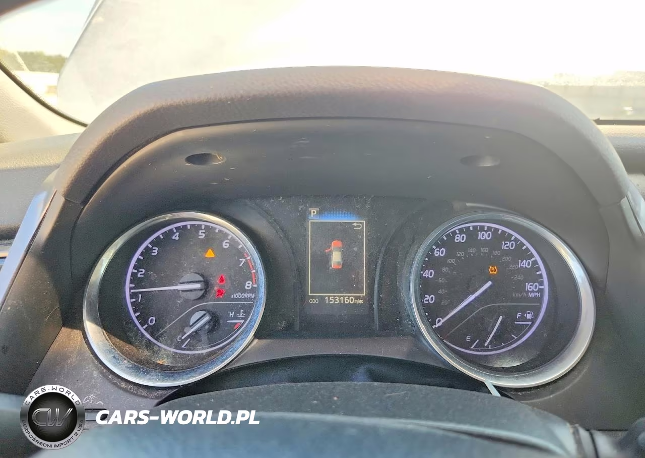 2020 Toyota Camry Le VIN:4T1C11AK4LU305588 - 9