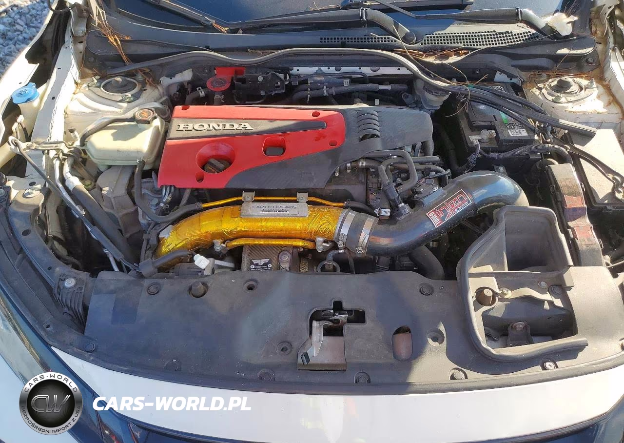 2018 Honda Civic Type-R Touring VIN:SHHFK8G71JU201865 - 11