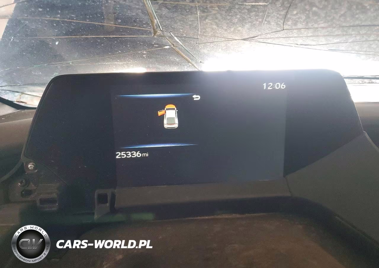 2025 Toyota Prius Le VIN:JTDACAAU5S3063597 - 9