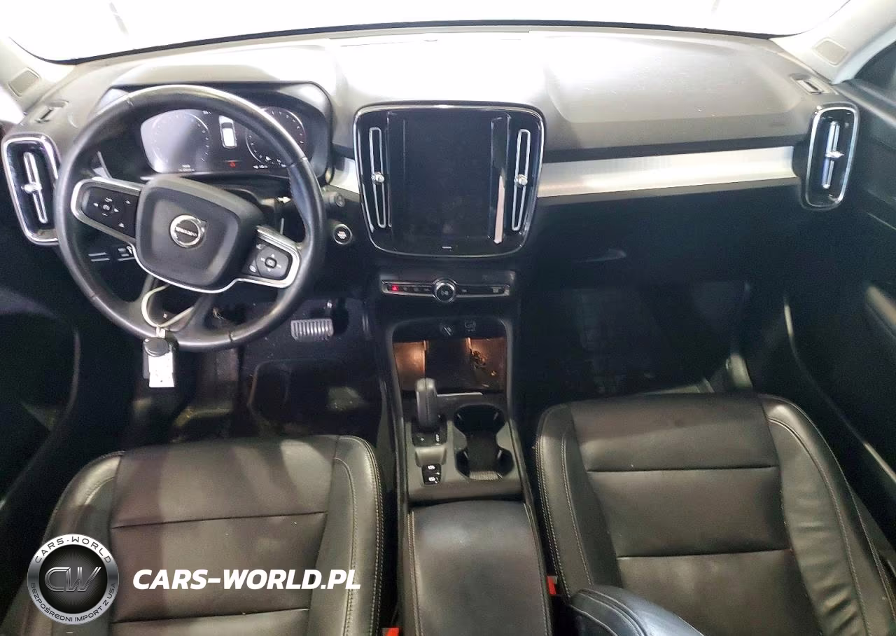 2021 Volvo Xc40 T5 Momentum VIN:YV4162UK1M2573216 - 8