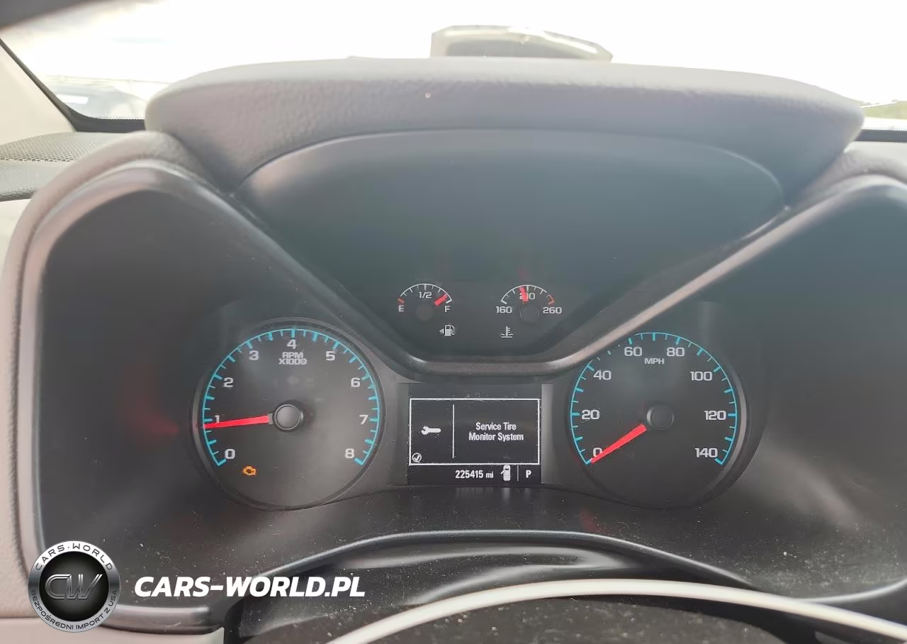 2018 Chevrolet Colorado VIN:1GCHSBEA0J1293484 - 9