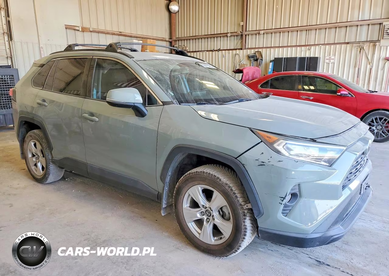 2021 Toyota Rav4 Xle VIN:2T3W1RFV1MW165233 - 4
