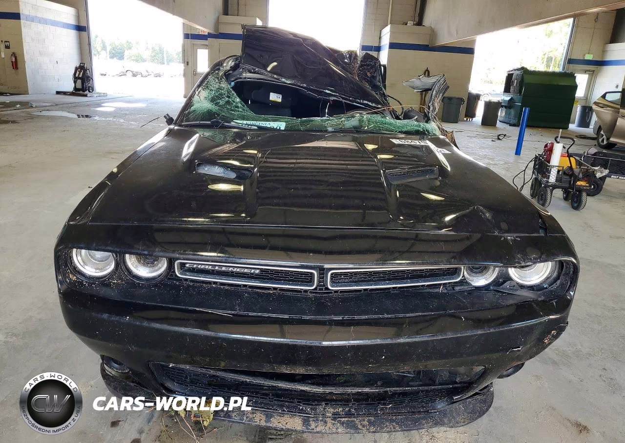 2020 Dodge Challenger Sxt VIN:2C3CDZAG3LH210436 - 5