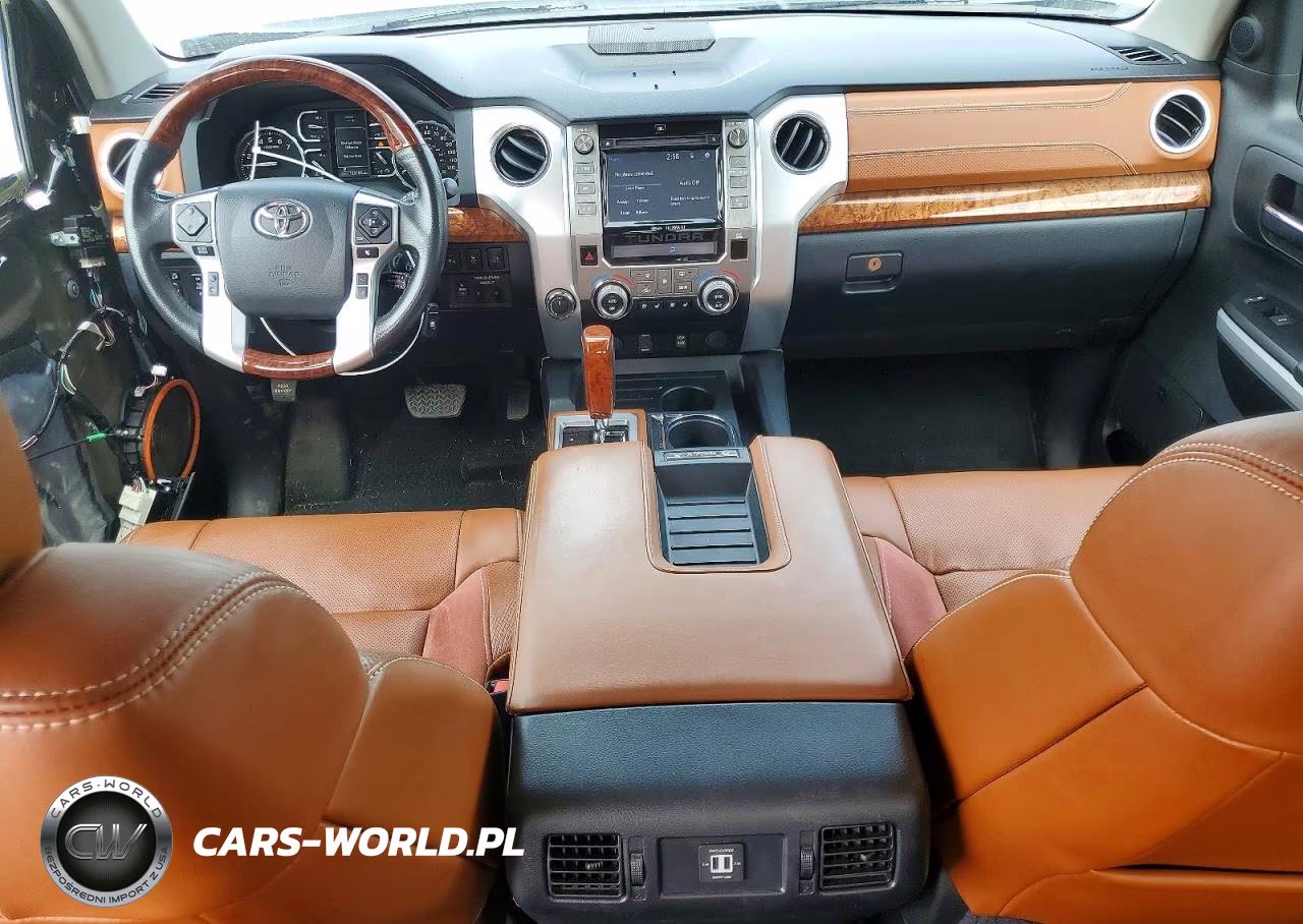 2019 Toyota Tundra 1794 Edition VIN:5TFAY5F1XKX856555 - 8