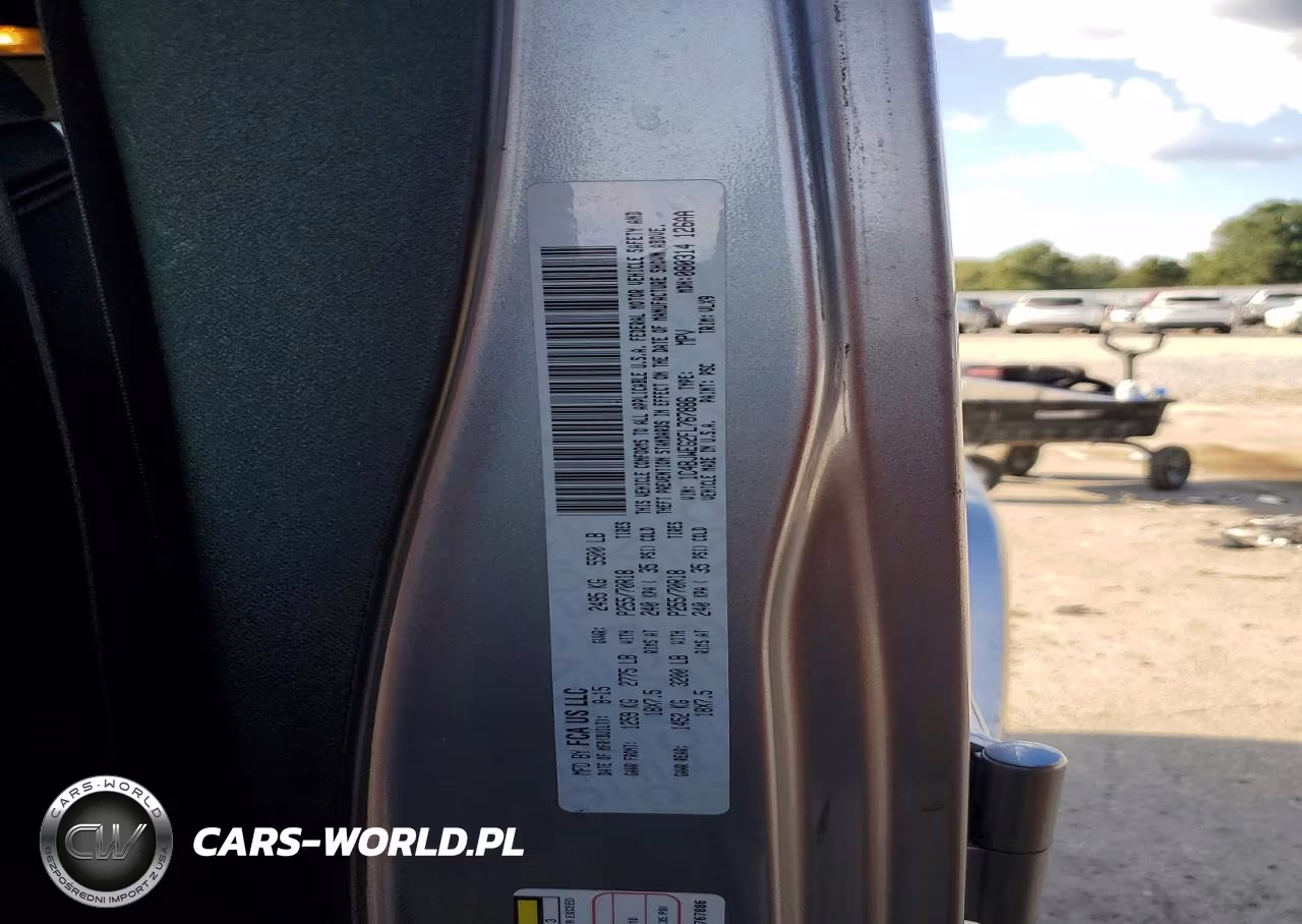 2022 Jeep Wrangler Unlimited Sahara VIN:1C4BJWEG2FL767886 - 13