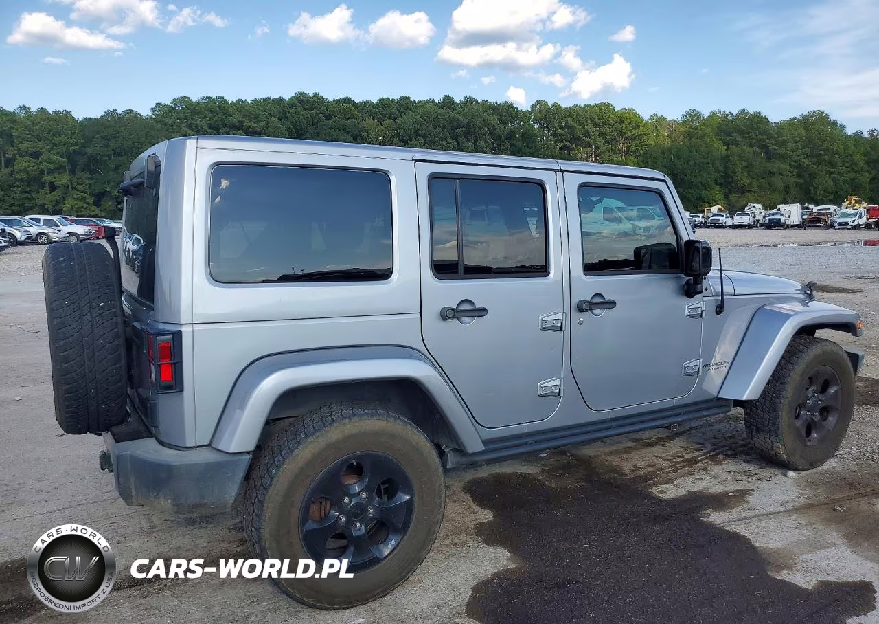 2022 Jeep Wrangler Unlimited Sahara VIN:1C4BJWEG2FL767886 - 3