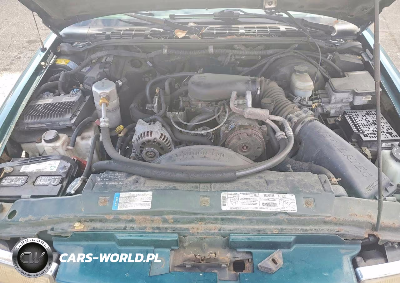 1998 Chevrolet Blazer VIN:1GNDT13W7W2262147 - 12