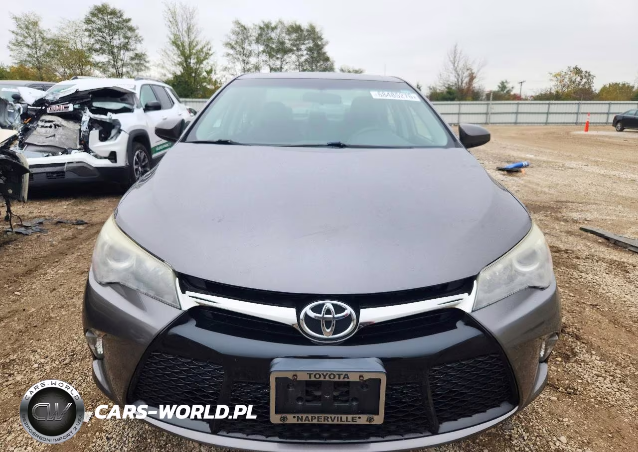 2017 Toyota Camry Se VIN:4T1BF1FK7HU370917 - 5
