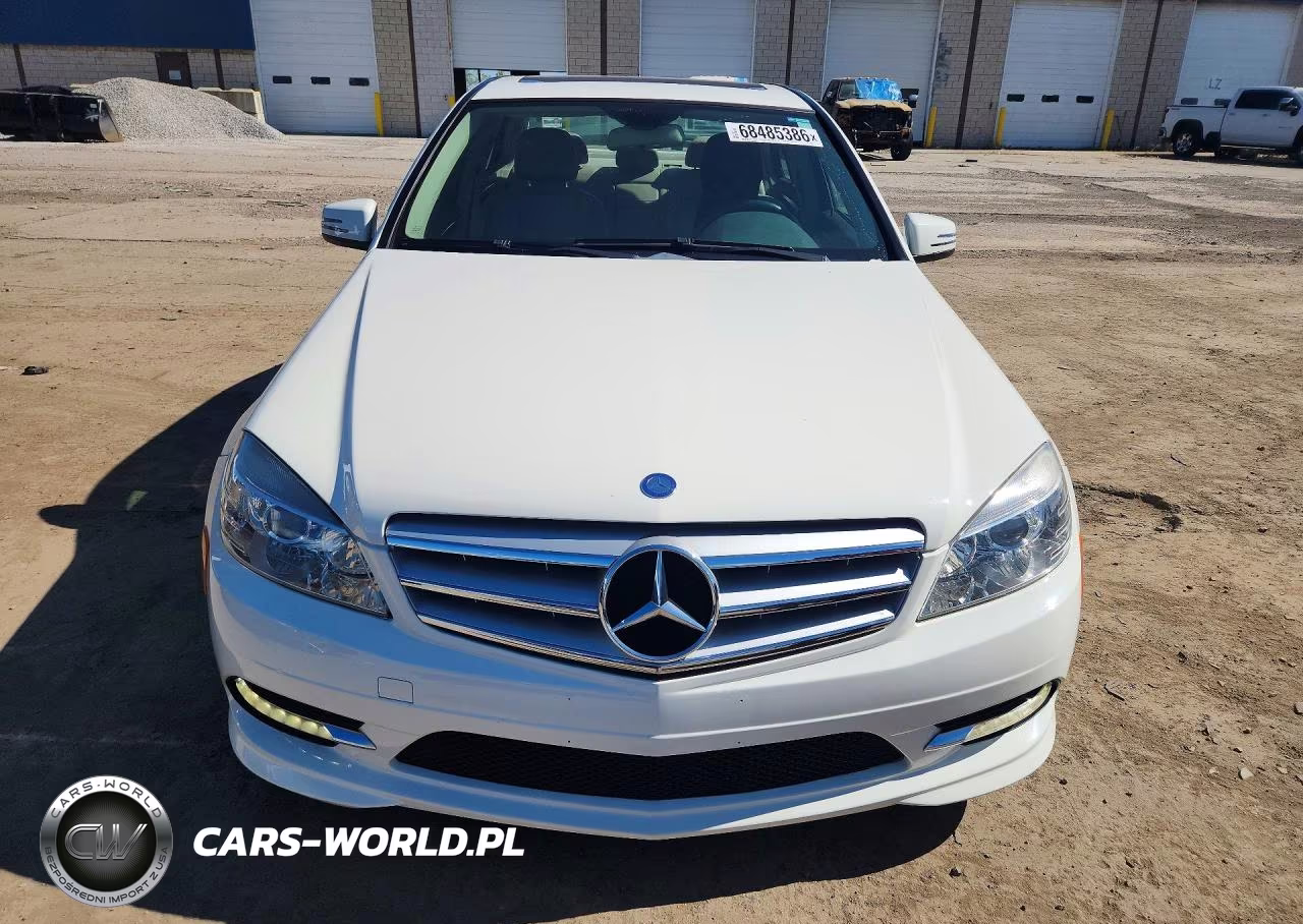 2011 Merz C-Class VIN:WDDGF8BB4BR157853 - 5
