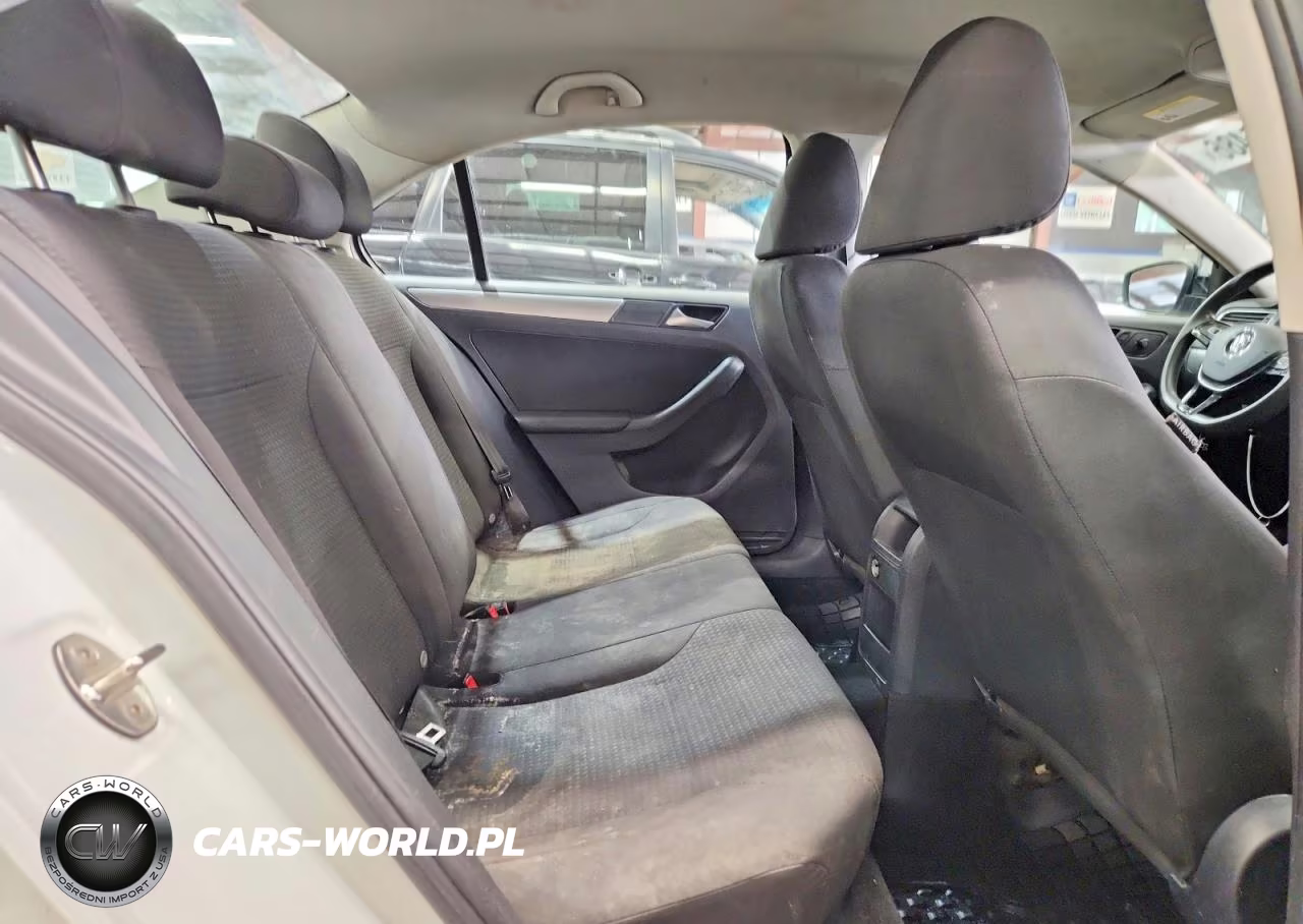 2016 Volkswagen Jetta Se VIN:3VWD67AJ3GM240096 - 10