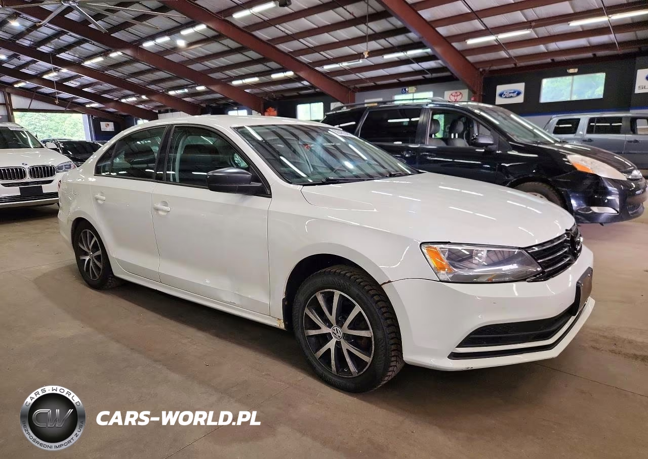 2016 Volkswagen Jetta Se VIN:3VWD67AJ3GM240096 - 4