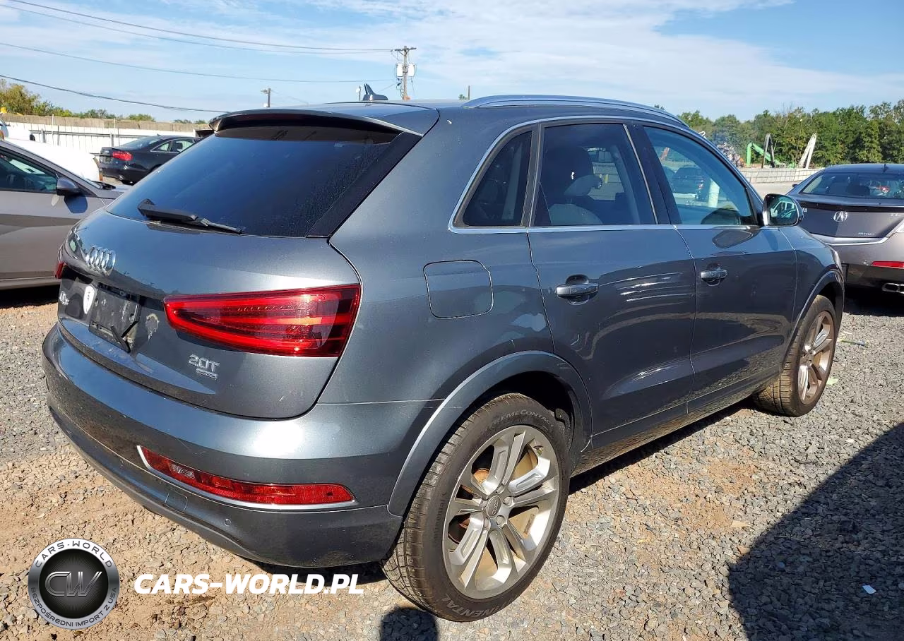 2015 Audi Q3 Prestige VIN:WA1GFCFS9FR014503 - 3
