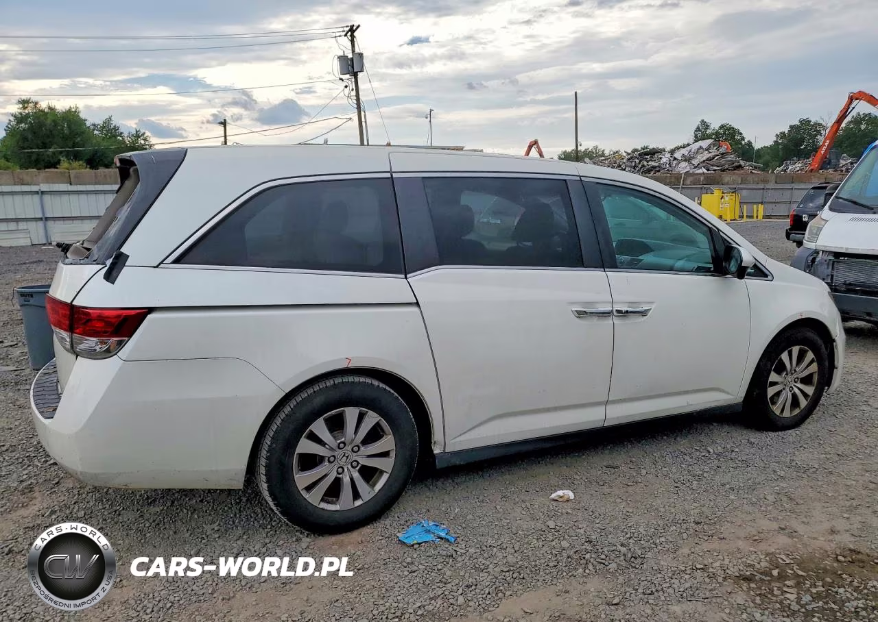 2016 Honda Odyssey Ex VIN:5FNRL5H48GB079870 - 3