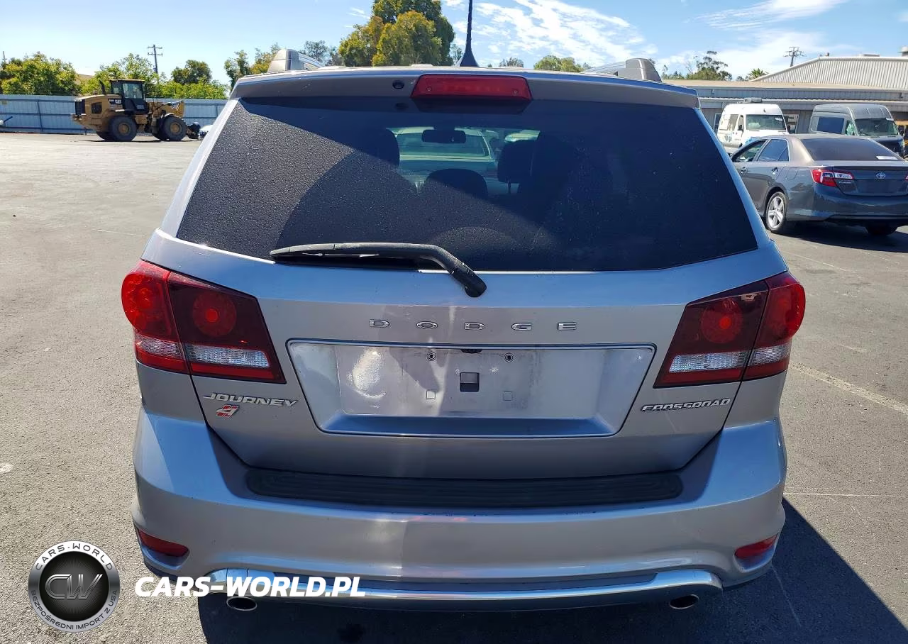 2019 Dodge Journey Crossroad VIN:3C4PDDGG5KT838611 - 6
