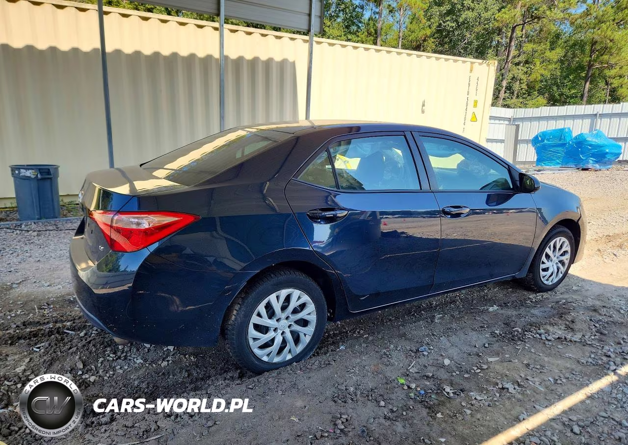 2019 Toyota Corolla Le VIN:5YFBURHE2KP919511 - 3