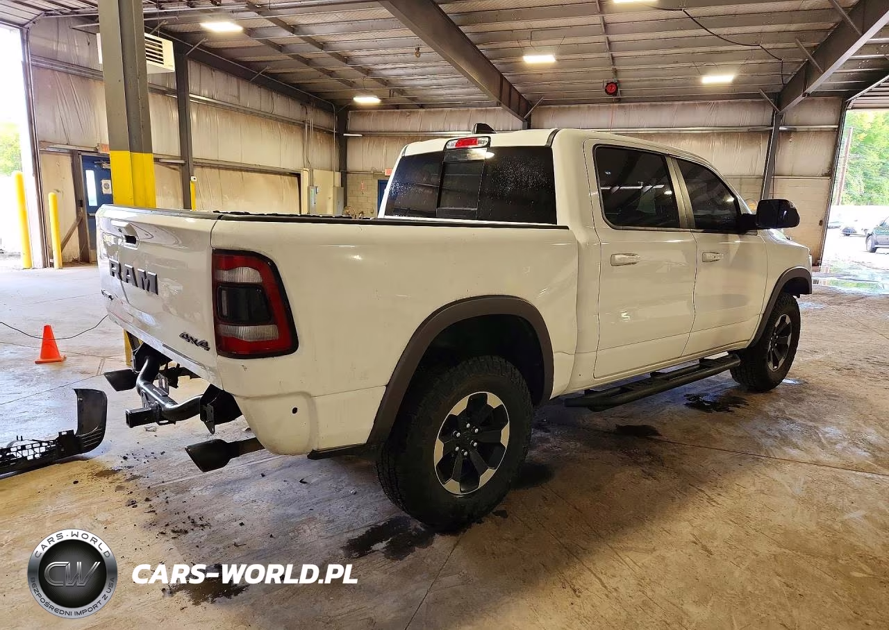 2019 Ram 1500 Rebel VIN:1C6SRFLT7KN784178 - 3
