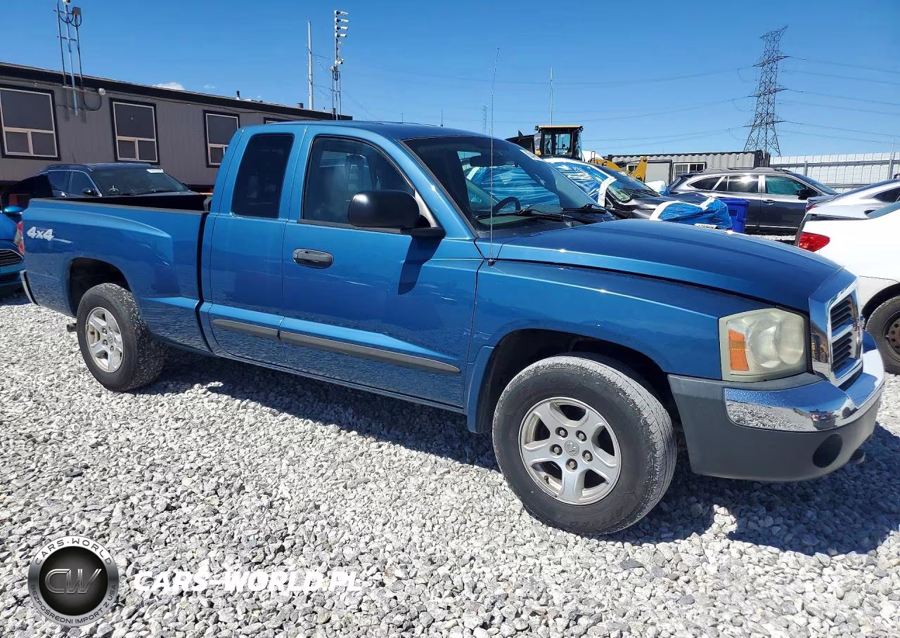 2005 Dodge Dakota Slt VIN:1D7HW42N55S194236 - 4