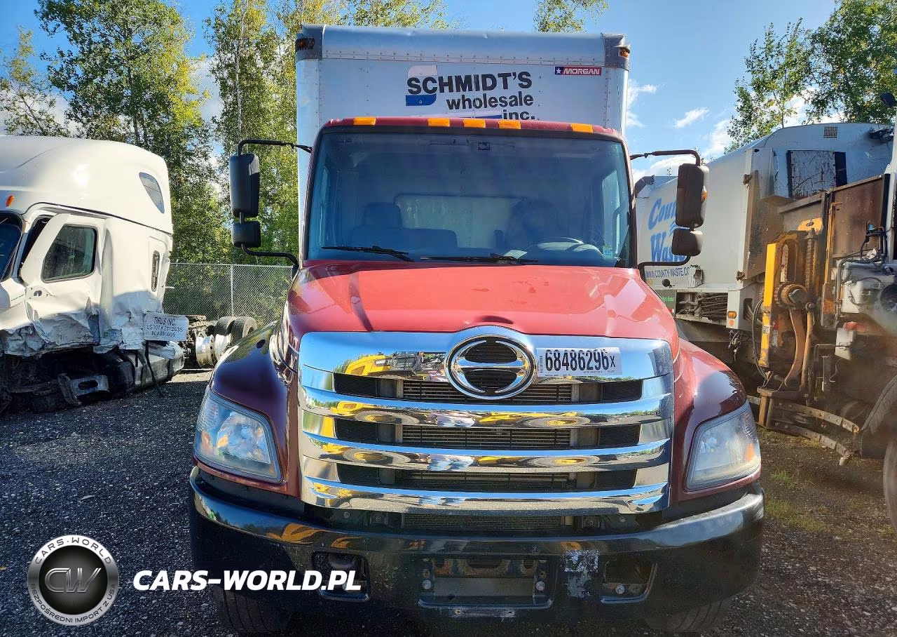 2017 Hino 338 Box Truck VIN:5PVNV8JR7H4S51072 - 5