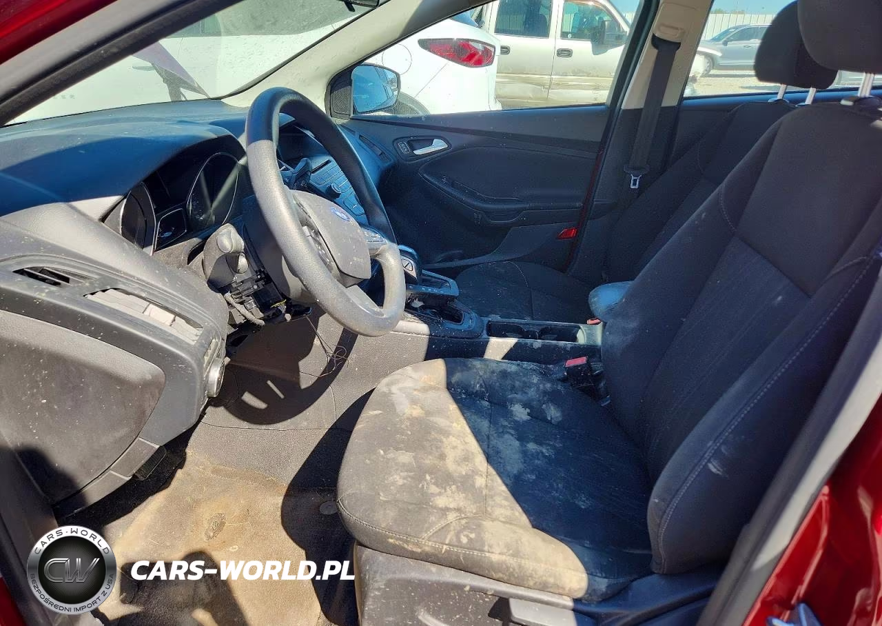 2016 Ford Focus Se VIN:1FADP3K22GL211809 - 7