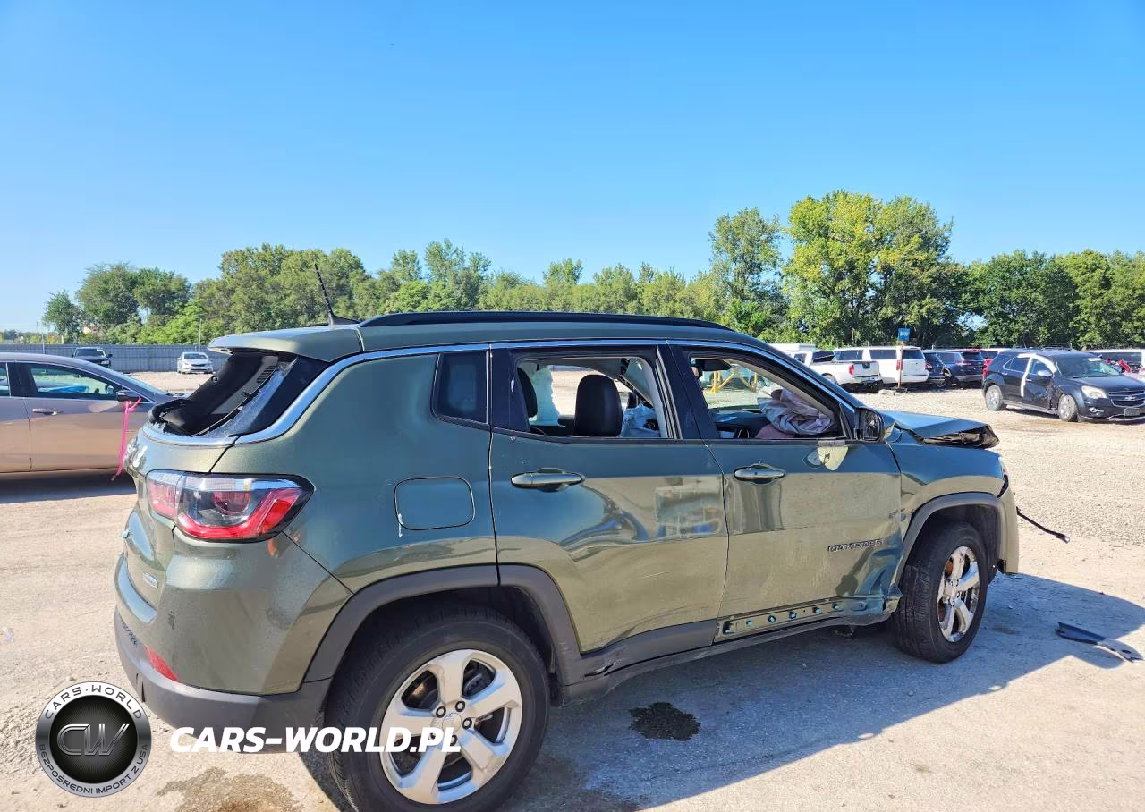 2020 Jeep Compass Latitude VIN:3C4NJDBB2LT124237 - 3